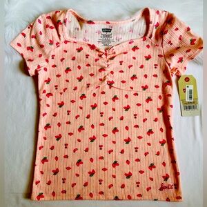 Brand New Levi’s Big Girl Large Pink Short Sleeve Shirt (Only One Shirt Has Tag)